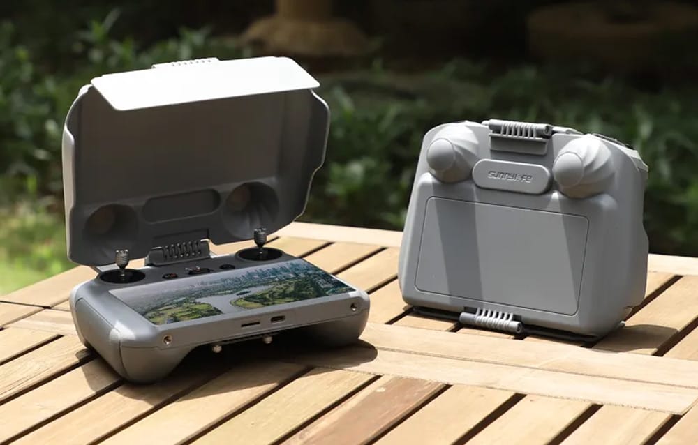 Telecomandă DJI RC cu capac de protecție